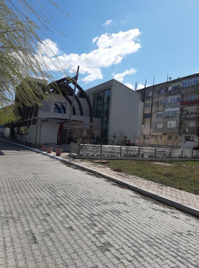 Apartament 2 Camere Сулина Экстерьер фото